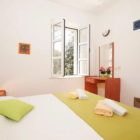 Secret House Vicko بيت للعطل